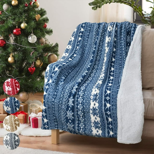 Christmas Throw Sherpa Blanket 50" x 60" Snowflake Pattern, Super Soft Fluffy Sherpa Throw TV Blanket Decorative Blanket for Bed Couch Holidays Blue