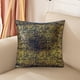 thumbnail image 4 of Funda de almohada de terciopelo con estampado de copos de nieve y estampado en caliente, 4 of 6