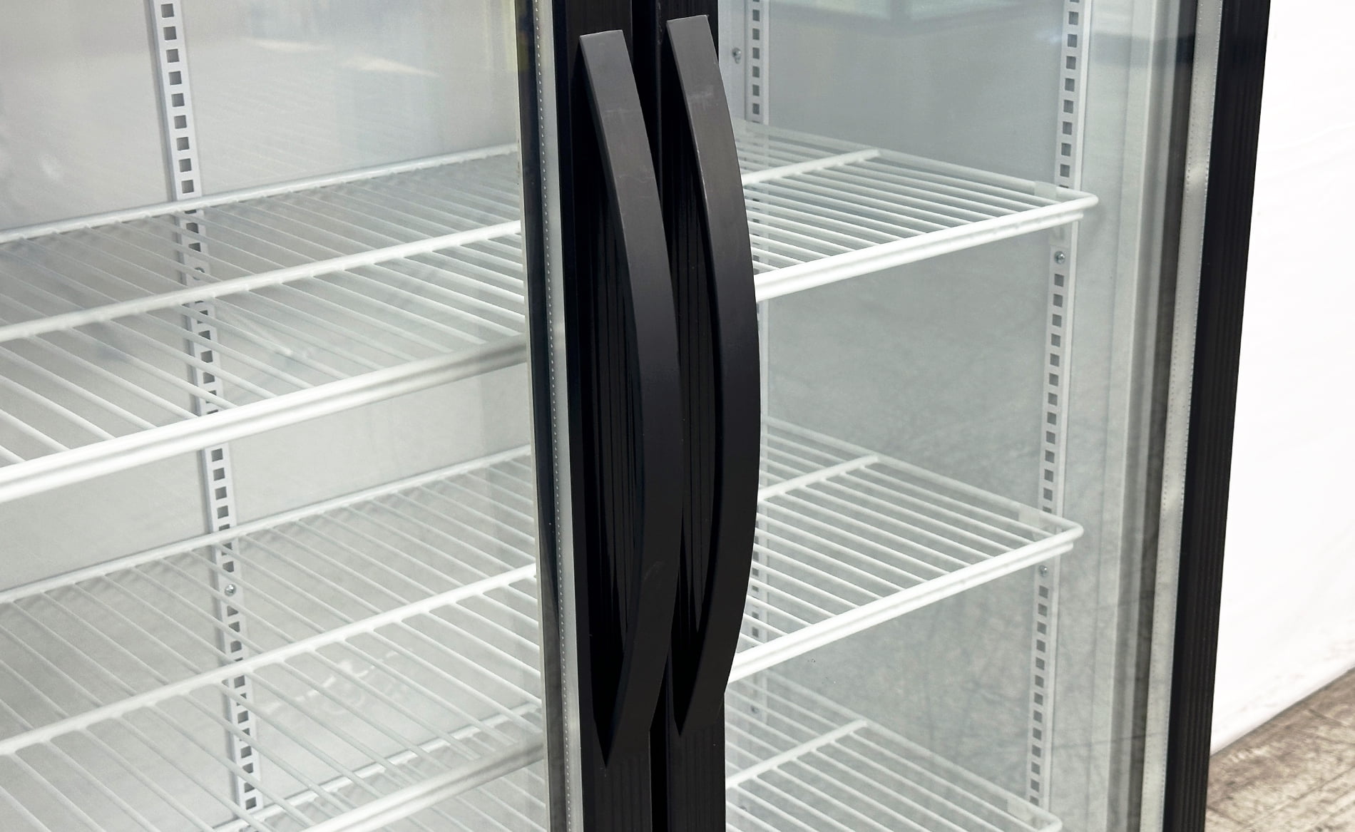 39 in. Commercial Glass Door Merchandiser Refrigerator 21 Cu. Ft. Beverage Display Cooler, NSF & ETL Certified