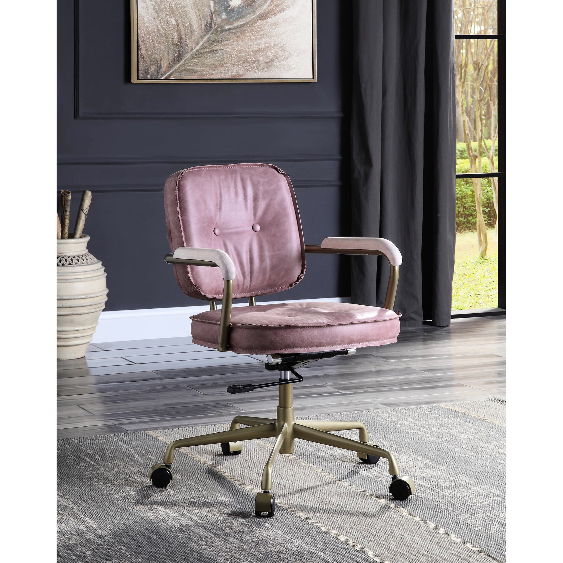 luxurious leather upholstery office space product