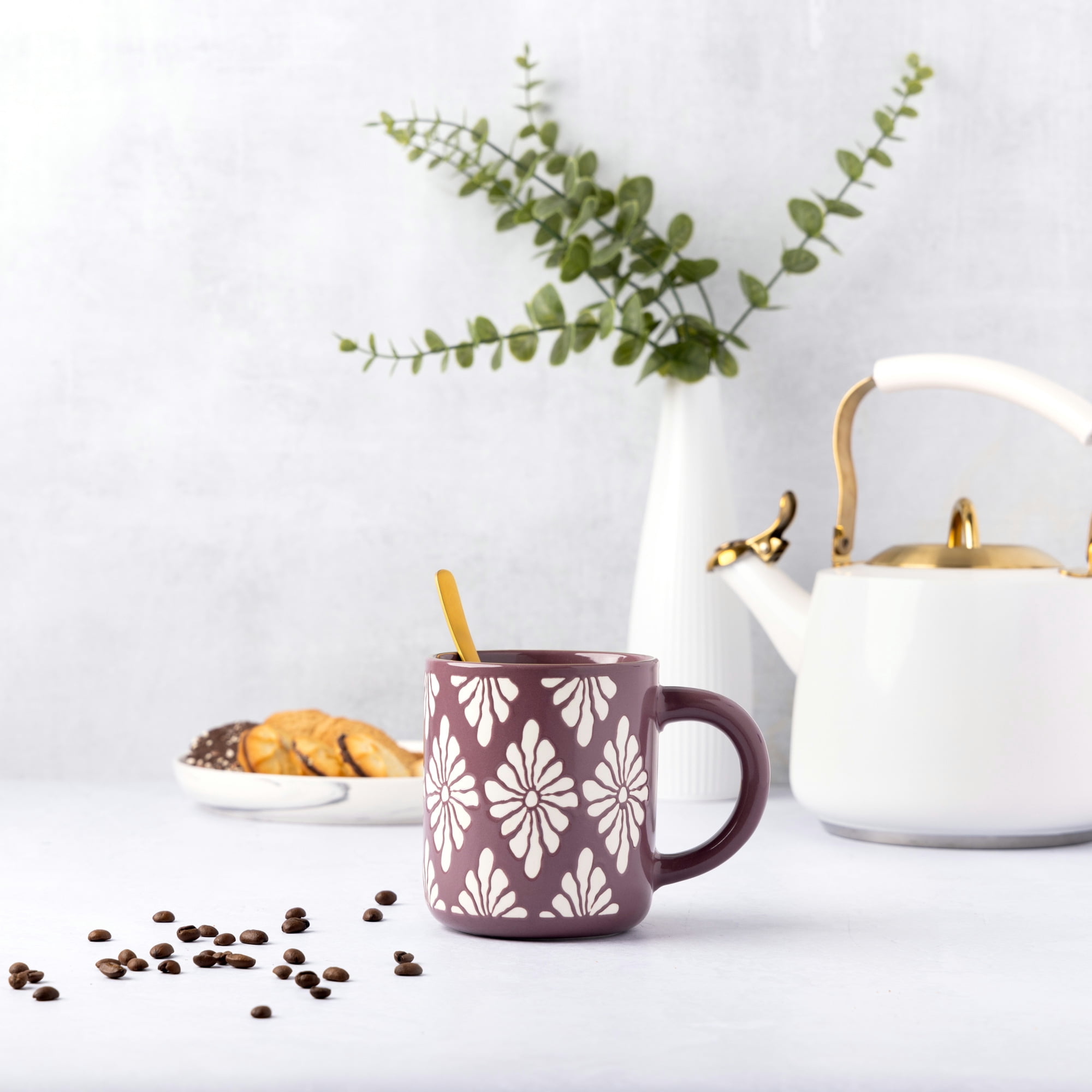 Thyme & Table Purple with White Flowers Mug with Gold Rim 19.6 fl oz, Stoneware