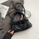 thumbnail image 5 of Bolso Mano para Mujer Con Correa Ajustable Lazo Cuero PU (), 5 of 8