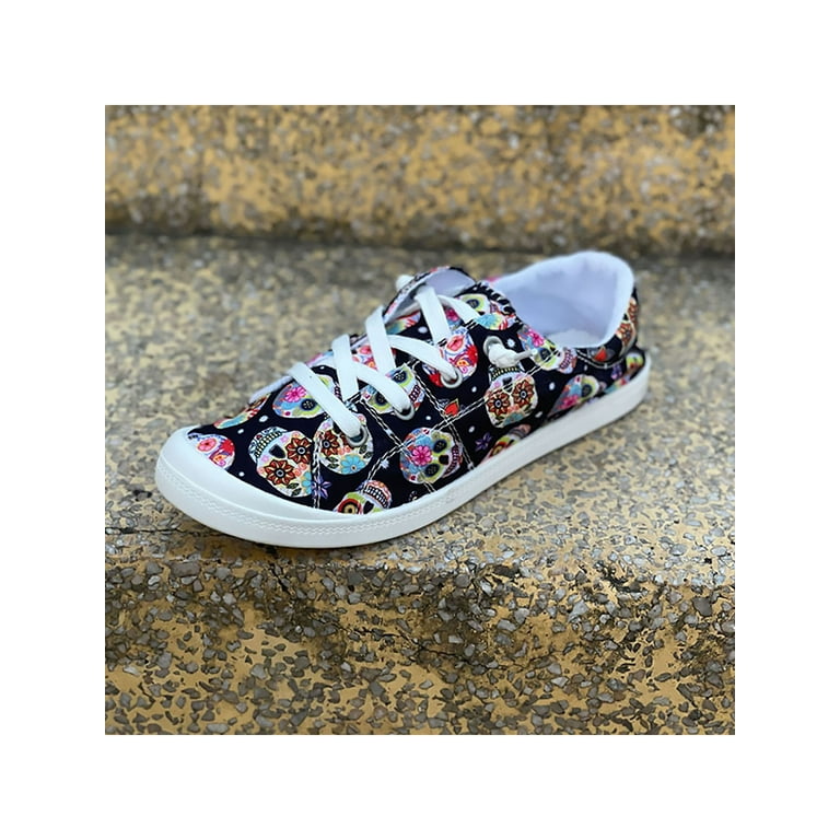 Low-top Sneakers Skull