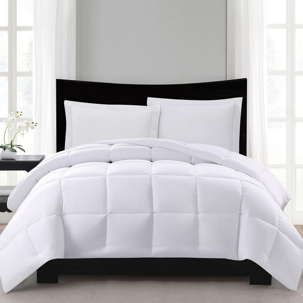 London Fog Supreme Down Alternative Comforter Queen Size, White