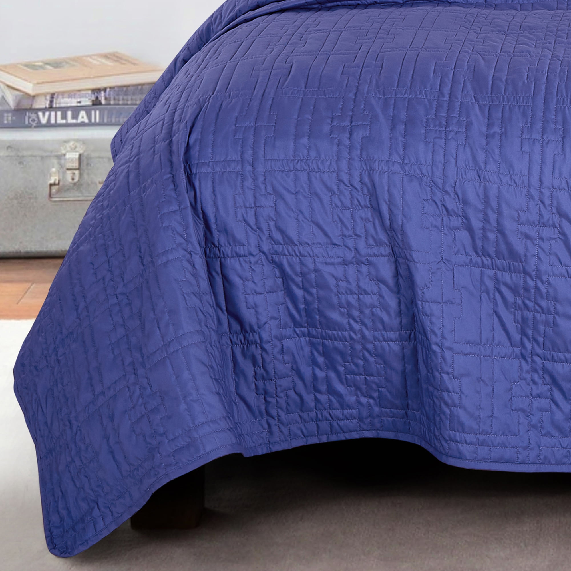Evjk 3-Piece Decorative Lightweight Bedspread Set – Soft, Microfiber with Elegant Solid, Queen