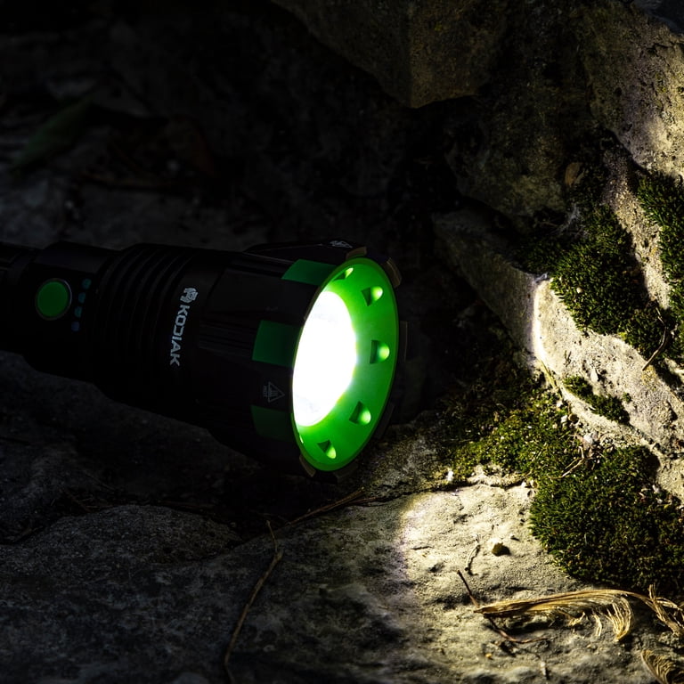 Litezall Kodiak Kolossus 15000 Lumen LED Flashlight photo 5
