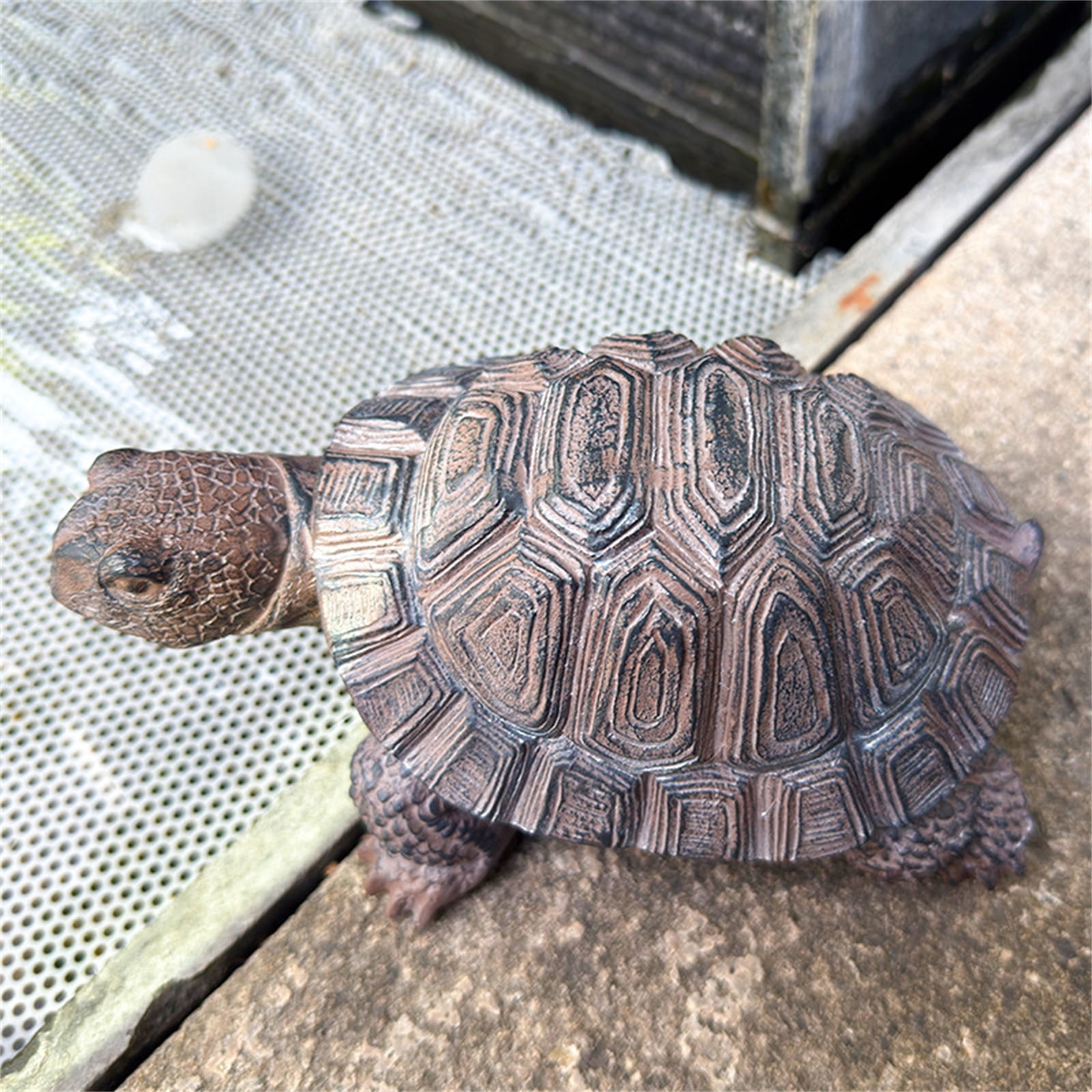 Lifelike Turtle Garden Statue,Funny Turtle Figurines Statue,Outdoor Decorative Animals Figurine for Home Garden Yard Patio Lawn,Realistic Tortoise Sculpture Art