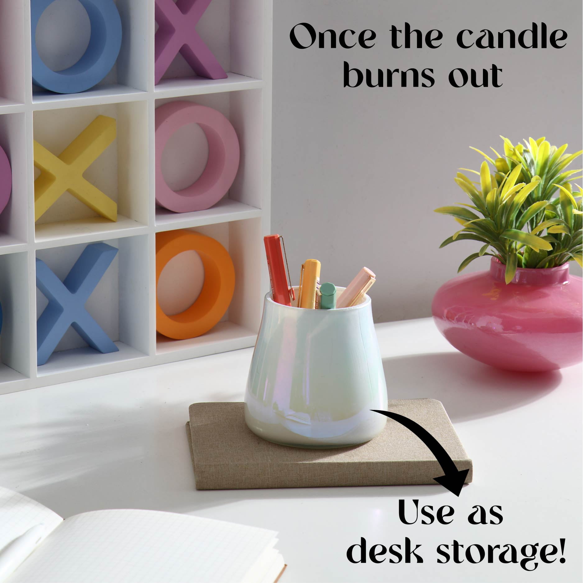 Urban Shop 6.7" x 5.9" Iridescent Pink Mushroom Candle