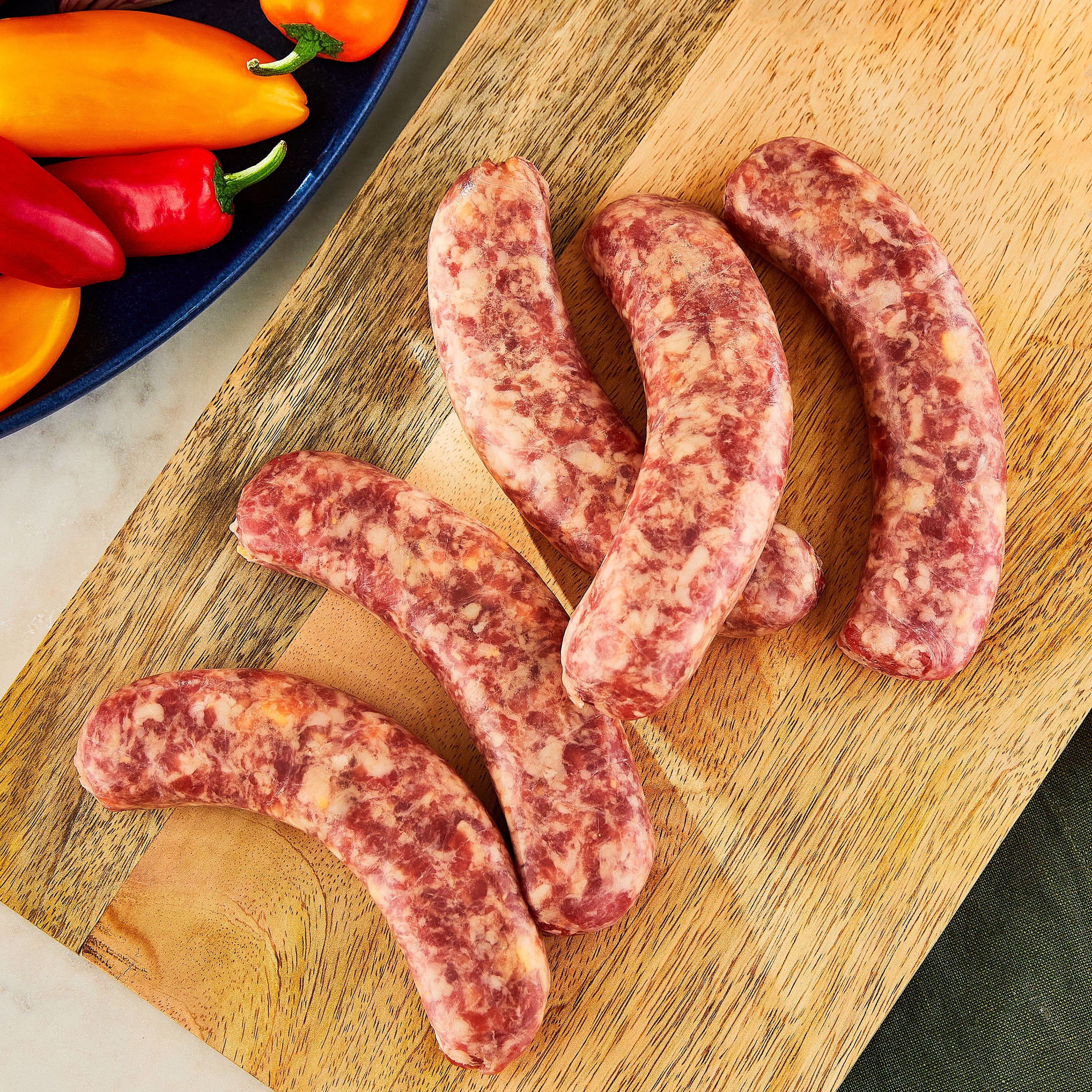 Marketside Cheddar Bratwurst, 5 Links, 1 lb 3 oz (Fresh)