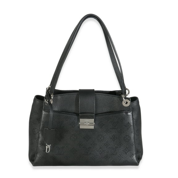 Pre-Owned Louis Vuitton Black Monogram Mahina Sevres Bag