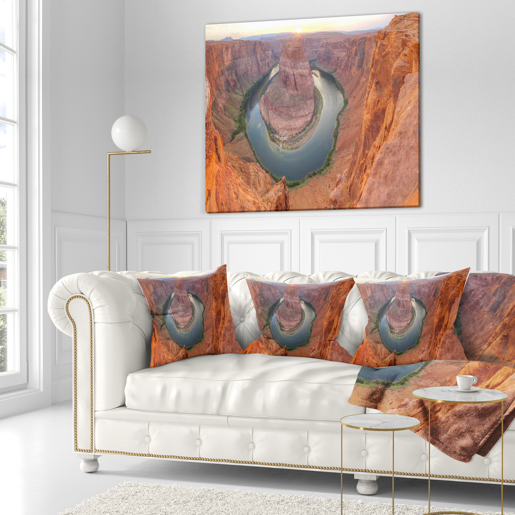 Designart Horseshoe Bend Arizona Panorama - Landscape Printed Throw Pillow - 18x18