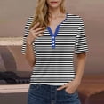 thumbnail image 2 of Camiseta de Manga Corta para las Mujeres con Cuello en V de Impresión de Rayas con Botón, Blusa Casual para el Hogar Y Diario, 2 of 5