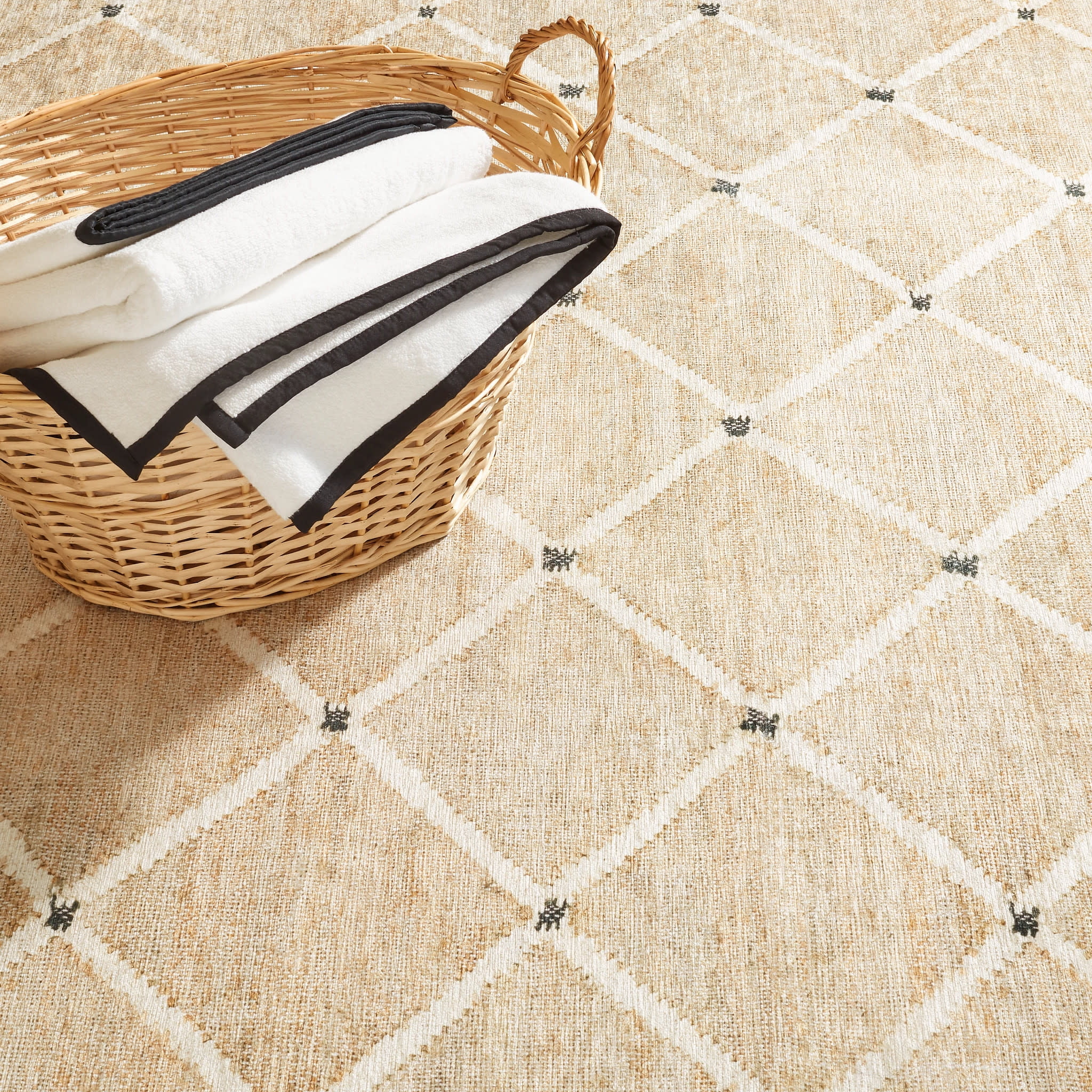 Dash & Albert Kali Machine Washable Rug, 2' x 3', Natural