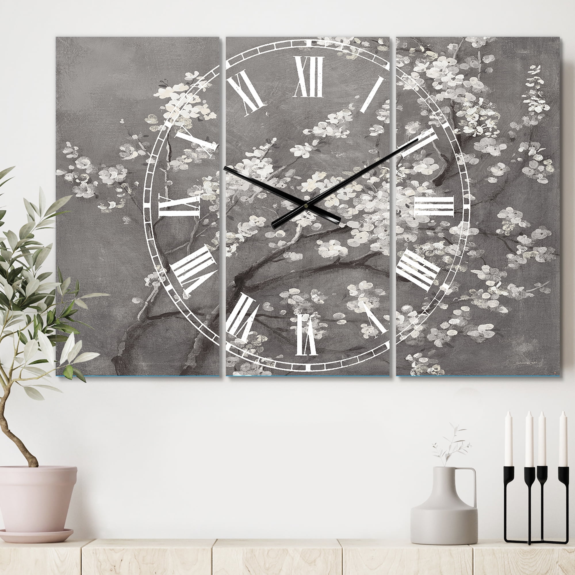 Designart 'White Cherry Blossoms I' Traditional Wall Clock