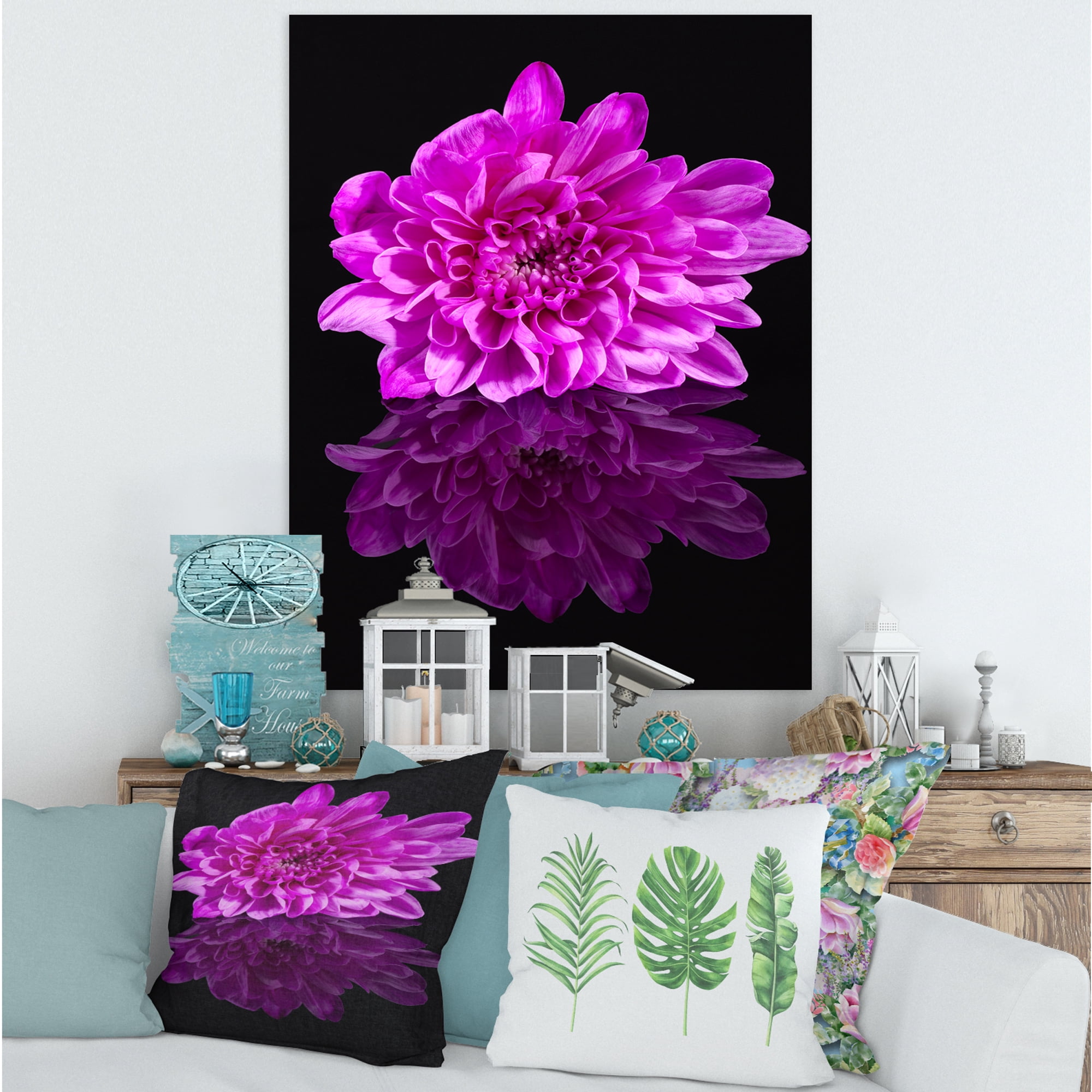 Designart ' Single Purple Chrysanthemum Flower On Black Reflection ' Traditional Canvas Wall Art Print