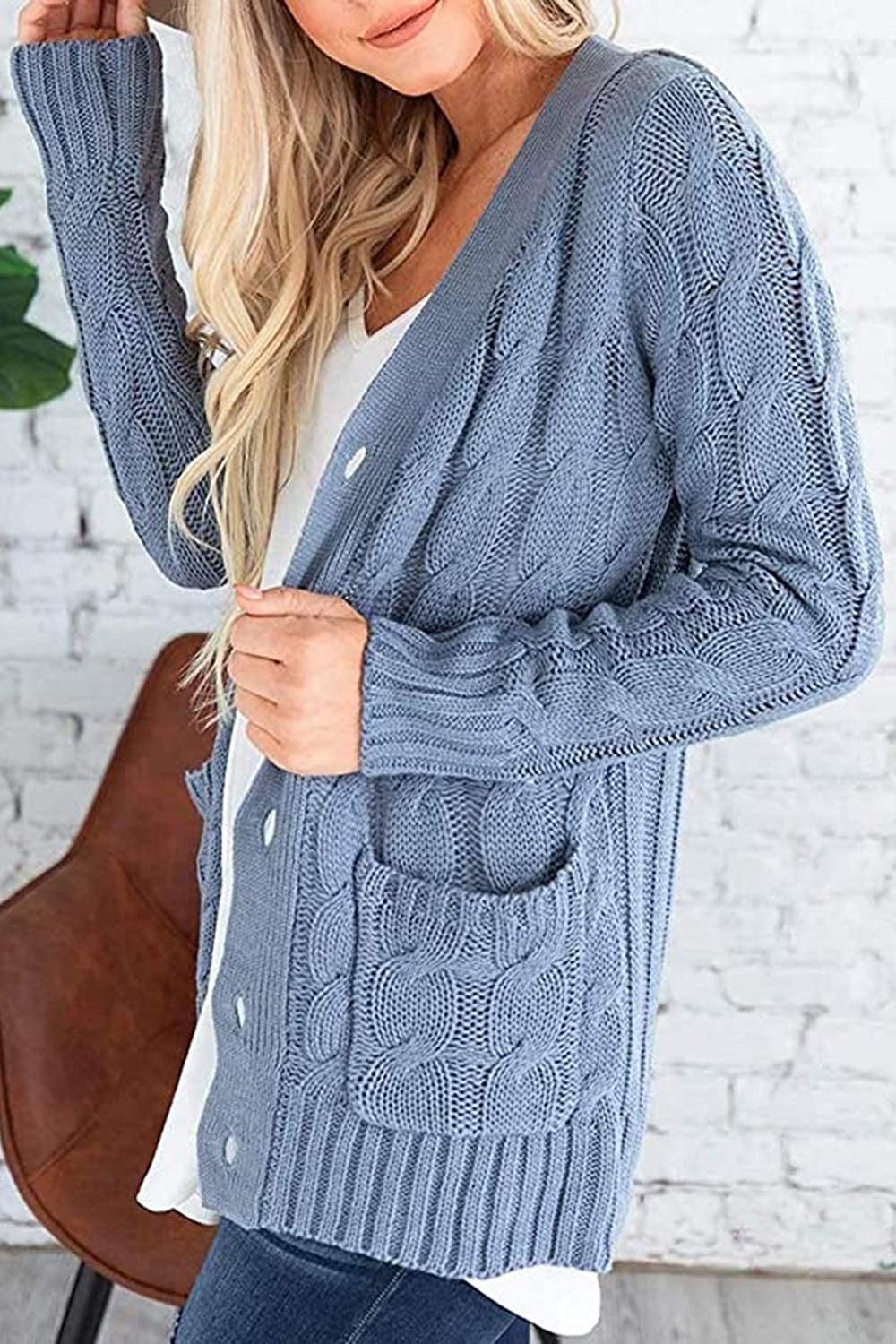 GIKING Womens V-Neck Button Down Knitwear Long Sleeve Basic Knit Cardigan Sweater with Pockets