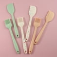 thumbnail image 3 of Zeus 1 Pc Scraper Brush Simple Multifunctional Silicone Kitchen Silicone Cream Butter Mixers for Baking, 3 of 7