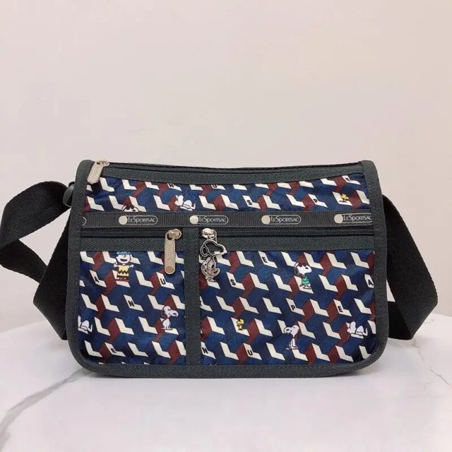 Lesportsac nuevo bolso Kawaii Sanrio Hello Kitty Snoopy para mujer, práctico bolso Diagonal multicapa ligero, bolso de hombro