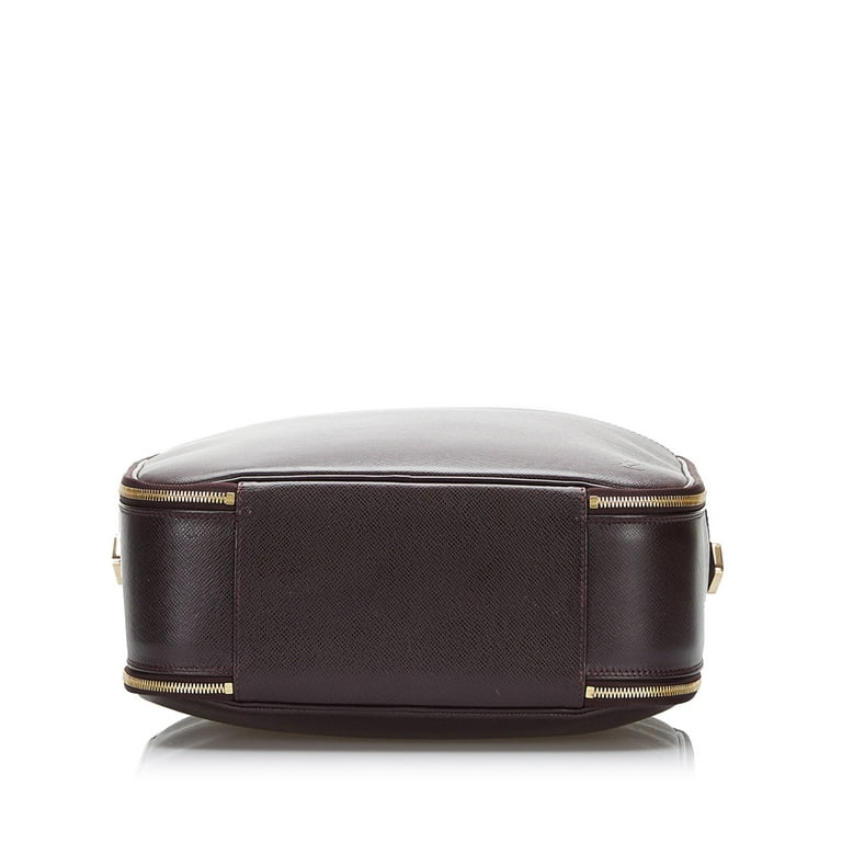 Louis Vuitton TAIGA 2023-24FW Calfskin 2WAY Plain Leather Logo Business &  Briefcases (M30975)【2023】