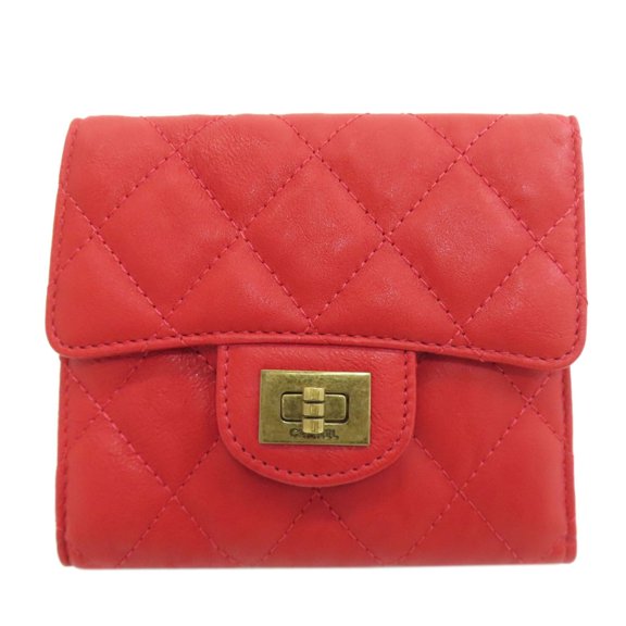 Pre-Owned Chanel 2.55 Matelass Compact Wallet, Gold Hardware, Bi-fold Calfskin, Women's CHANEL