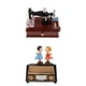 thumbnail image 1 of Pareja Romántica De Coser Radio Retro Modelo Mecánico Caja De Música Sunnimix Cajas de música mecánica de pareja, 1 of 8