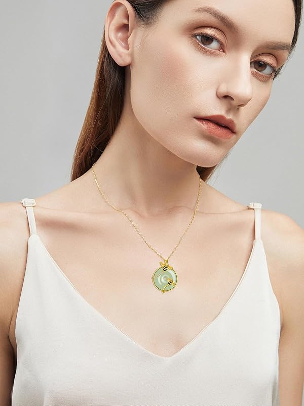 JKR Jade Necklace for Women Sterling Silver Round Cat/Hummingbird/Dragonfly/Butterfly/Bee Jade Jewelry Birthday Gifts Women Mom Wife Grandma