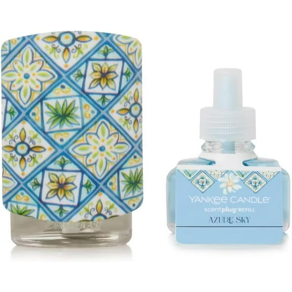 Yankee Candle Hello, Italy! Pattern Scent-Plug Diffuser Base with Light and an Azure Sky Home Fragrance Electric Refill