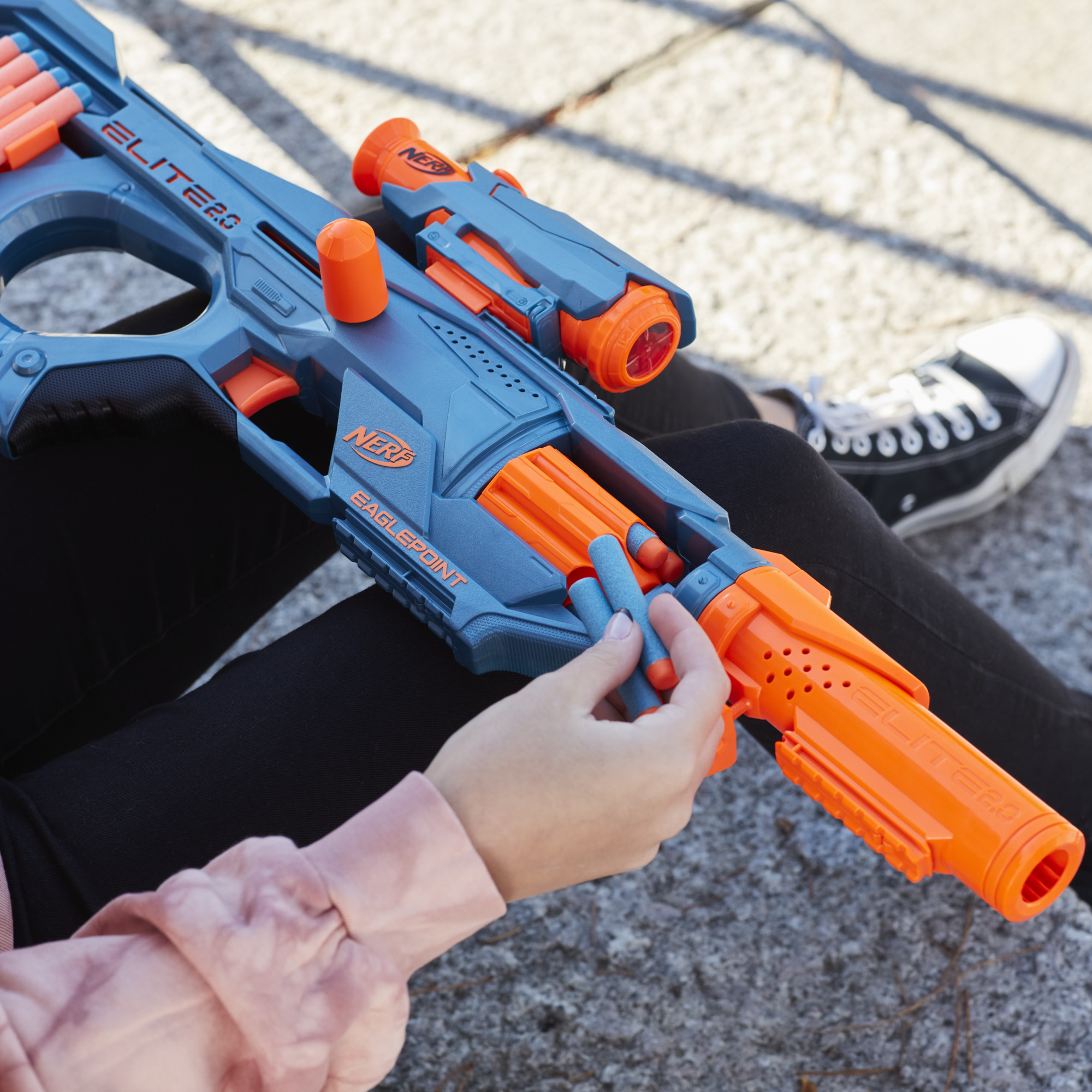 Nerf Elite 2.0 Eaglepoint RD-8 Blaster with Scope and Barrel photo 7