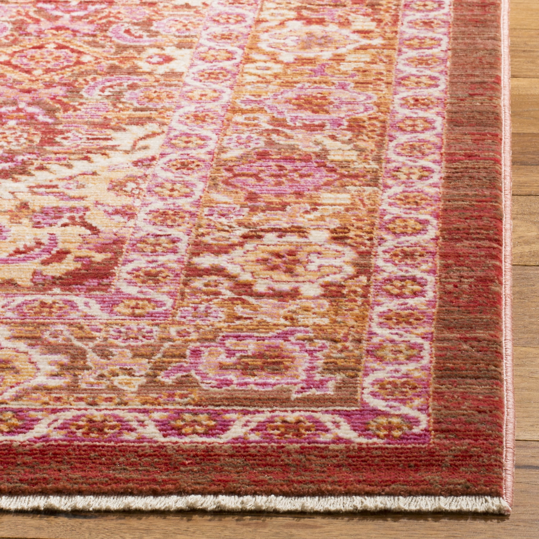 SAFAVIEH Sutton Ivy Floral Bordered Area Rug, Rust, 3' x 5'