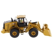 1:50 Cat 982 XE Wheel Loader - High Line Series by Diecast Masters - 85685
