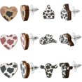 thumbnail image 1 of 6 pares de pendientes de vaquero con dijes de vaquero occidental, dijes de sombrero de vaca, dijes de corazón, postes de madera, dijes de madera natural, pendientes de madera con tachuelas., 1 of 4