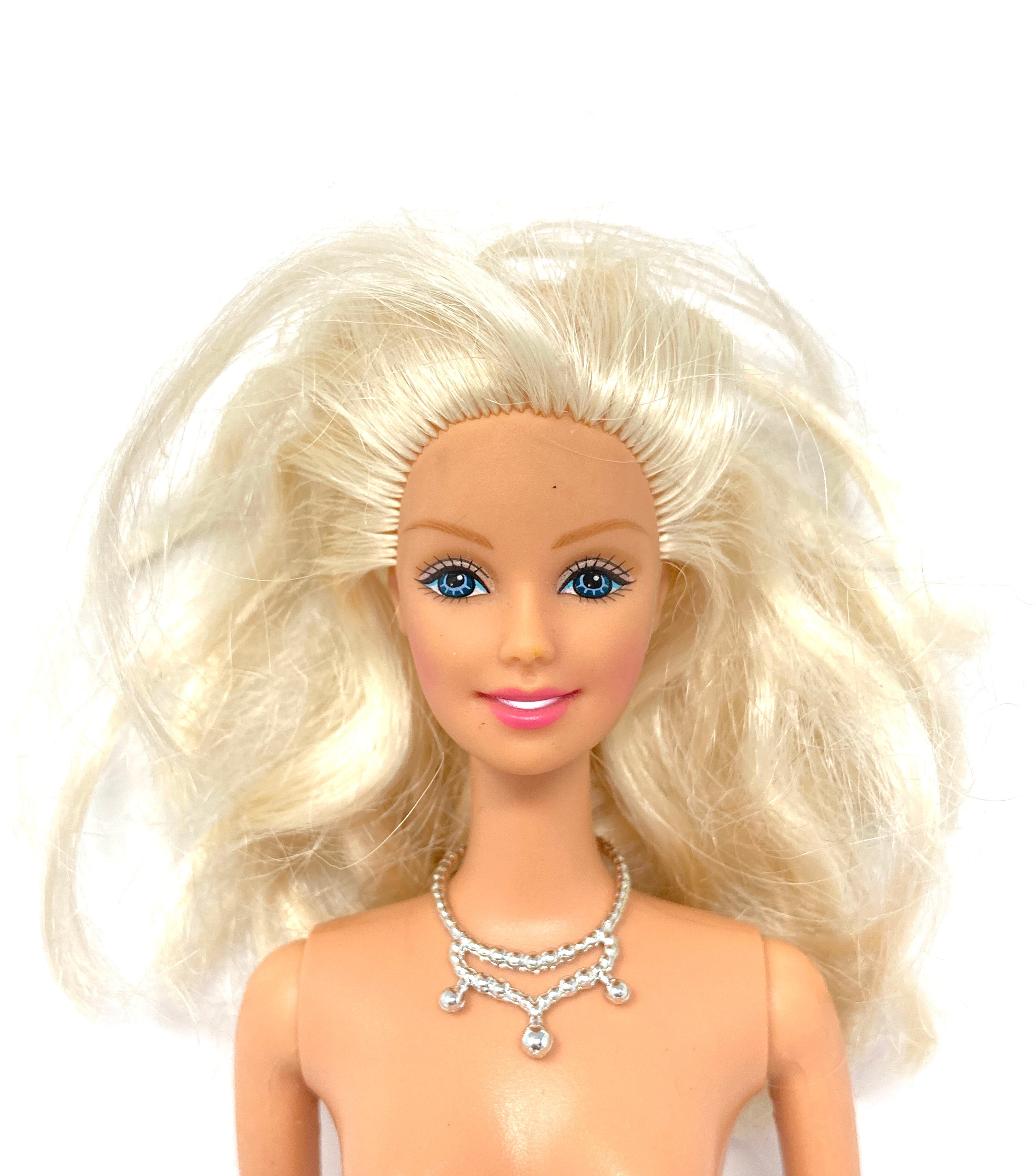 kop Bibliografi vinge OOAK Nude Barbie Doll Blue Eyes Blond Hair Twist & Turn Pink Lips Neckless  Shoes (O) - Walmart.com