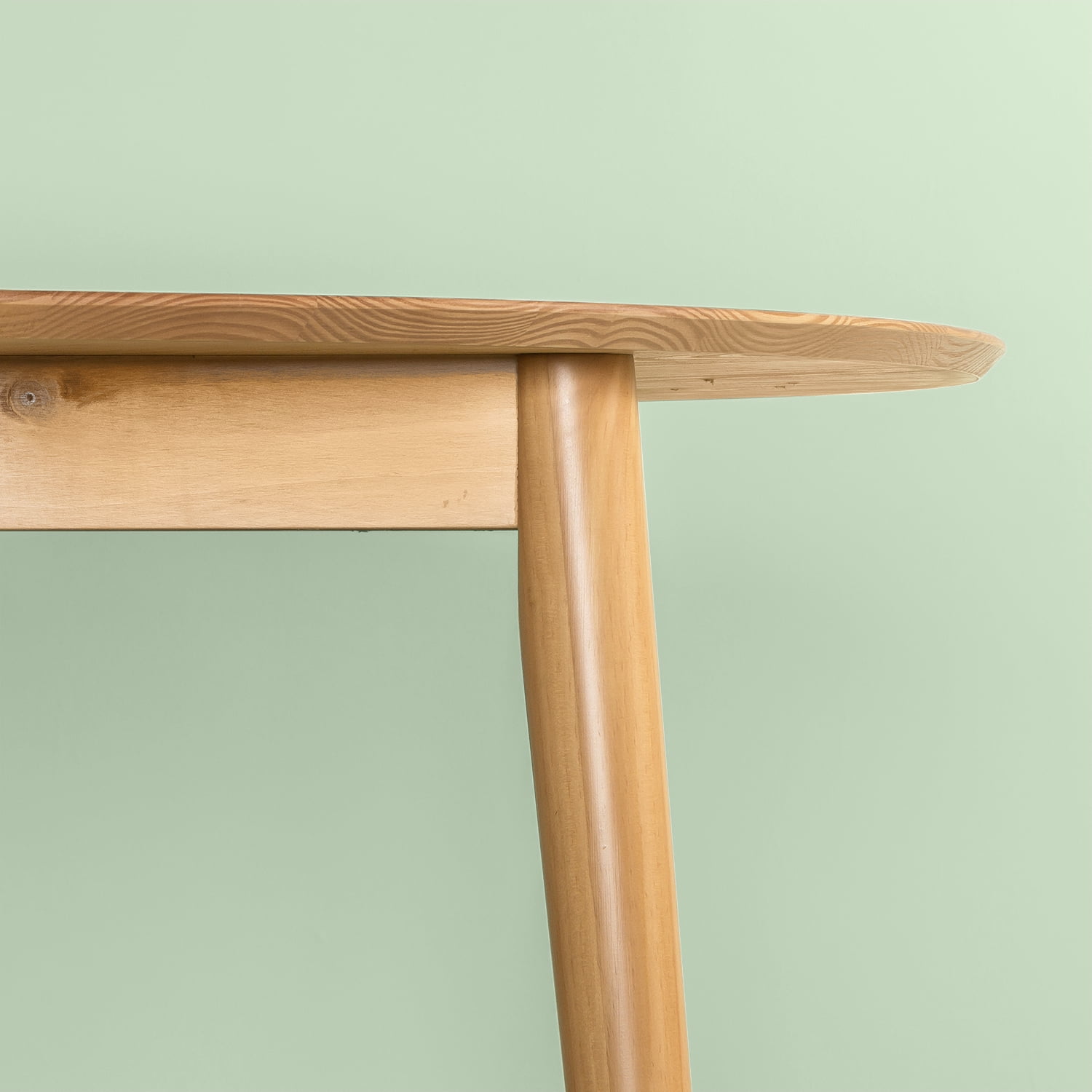 Zinus Jeffrey 42" Indoor Wood Dining Table