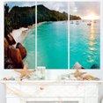 thumbnail image 1 of Plage Tropicale avec Eaux Bleues Paysage Marin, 1 of 1