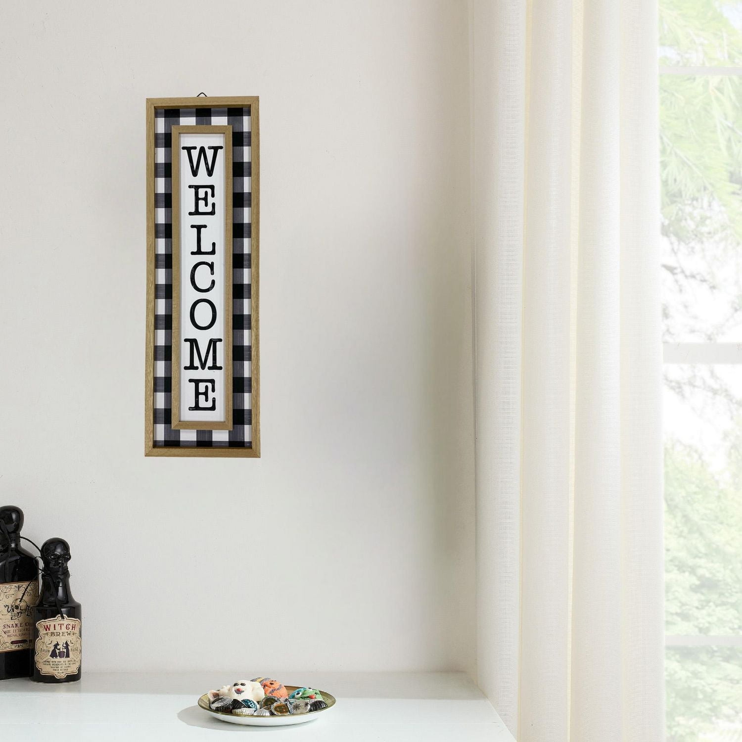 Way to Celebrate Harvest Black & White Plaid Vertical Welcome Sign