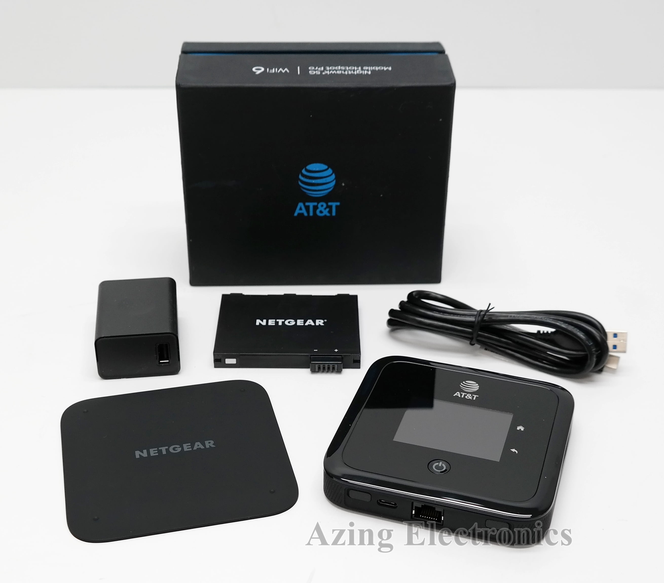 USED NETGEAR Nighthawk MR5100 5G Mobile Hotspot Pro (AT&T Locked