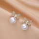 thumbnail image 5 of GOOHOCHY 1 par de pendientes de lazo de perlas, pendientes de perlas, pendientes colgantes de perlas, pendientes de tuerca para mujer, 5 of 7