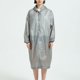 thumbnail image 1 of Capa para mujer, estilo largo, para adultos, para hombres y mujeres, atada a mano, impermeable, con capucha y botones, para exteriores, para padres e hijos, chaqueta informal de manga larga, impermeab, 1 of 7
