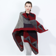 thumbnail image 2 of Poncho pour Femmes Châle Enveloppant à Blocs de Couleur Cape Ouverte devant Couverture d'Hiver Surdimensionnée Châle Réversible Cardigan Épais (Rouge), 2 of 5