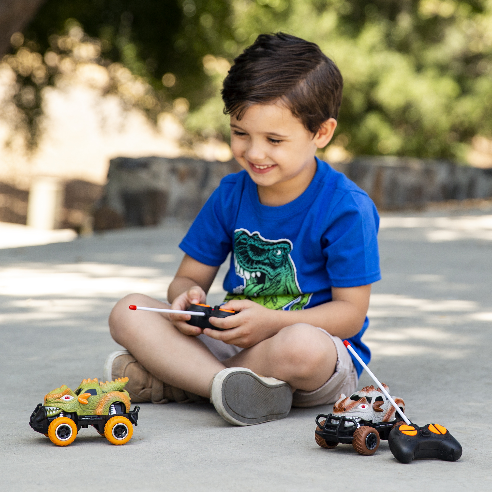 Best Choice Products Dinosaur RC Cars Set, 2-Pack with Controllers photo 3