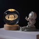 thumbnail image 4 of Fiudx Cristal de Astronauta Luminoso, Diseño de Planeta Galáctico, Base de Luz Nocturna Rgb, Alimentación Usb, Elegante Decoración para El Hogar, Lámpara de Escritorio Multiusos, Regalo Perfecto, Cri, 4 of 7