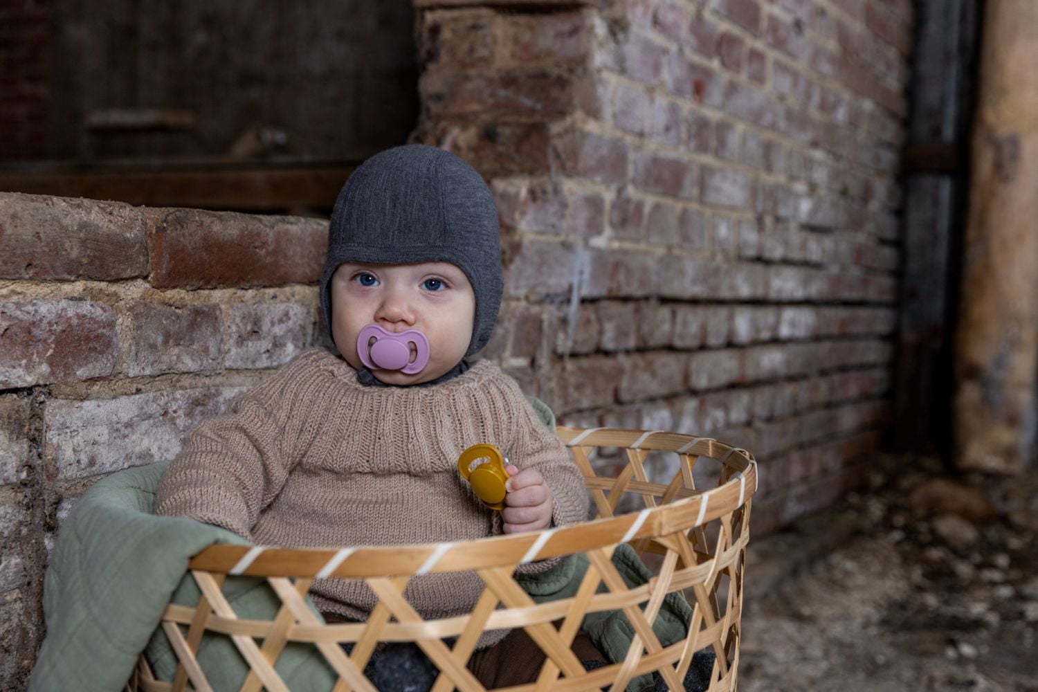 Lullaby Planet Pacifiers