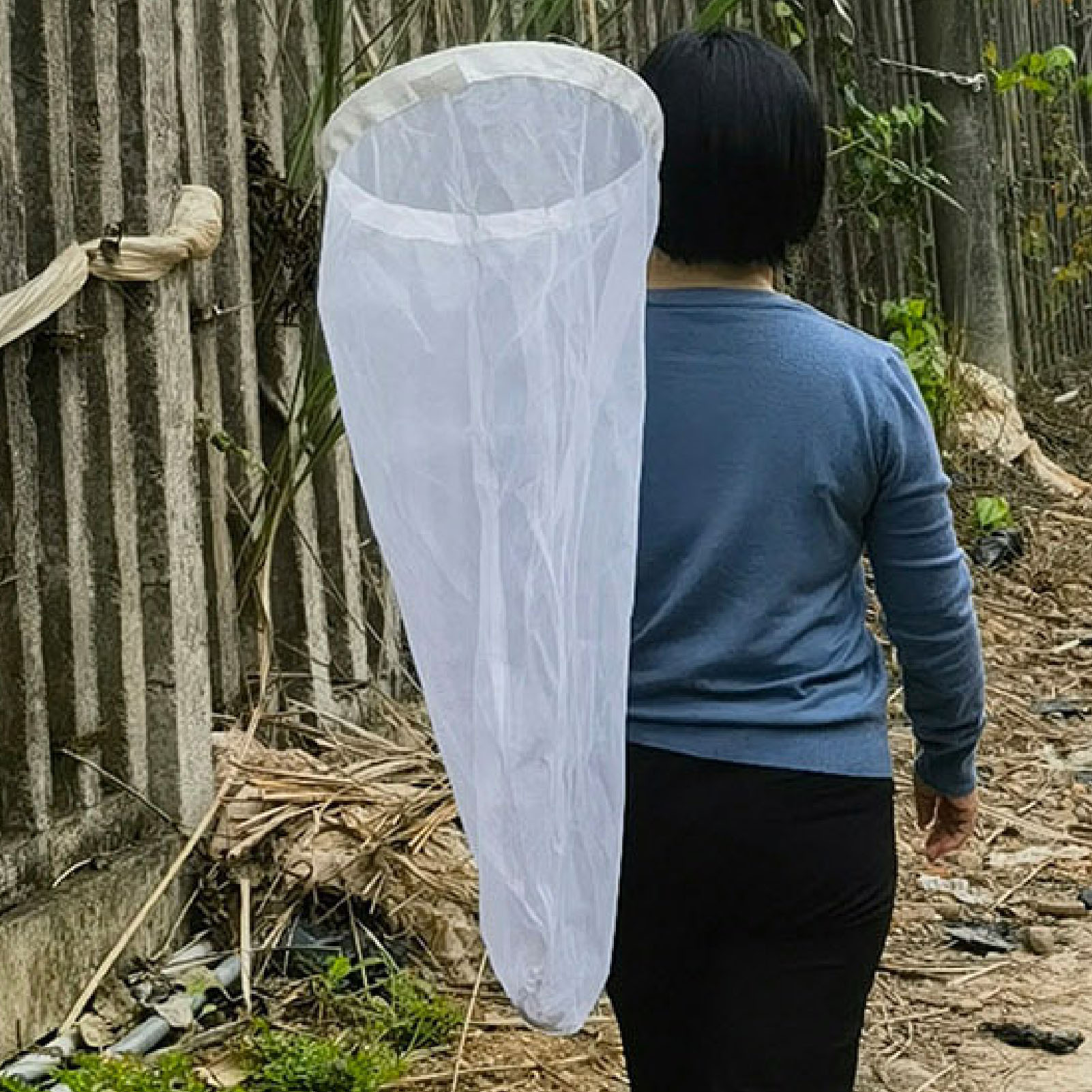 Outdoor Play Net For Bug Catching, Safe  Reliable Polyester Mesh With Long Handle, 12.2" Diameter