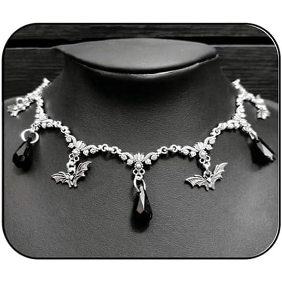 Gothic Bat Choker Necklace for Women,Vintage Victorian Vampire Pendant Necklaces Punk Oval Crystal Cameo Choker Halloween Witch Jewelry Cosplay Party Accessories