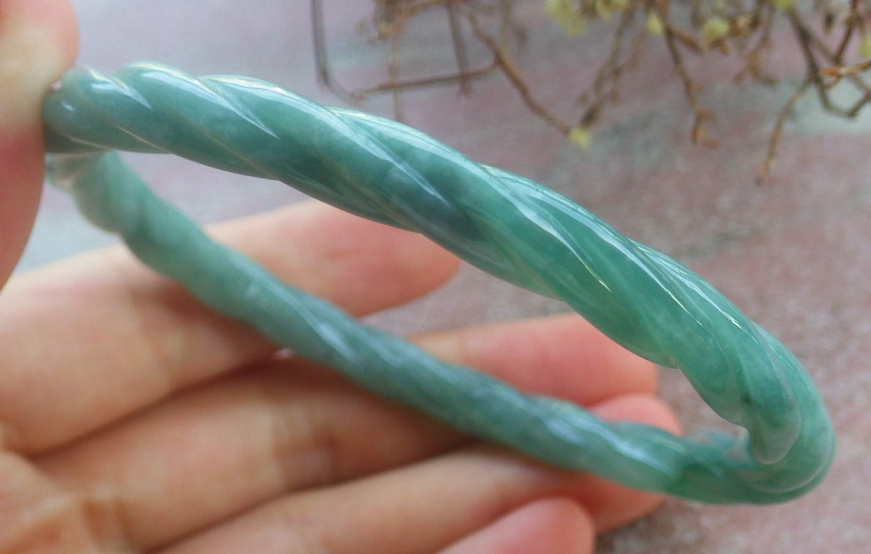 Icy Green Natural A JADE Jadeite Knotted Bangle Bracelet 61 mm 705277