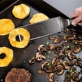 thumbnail image 3 of Kit de Herramientas para Parrilla Blackstone 5464 Resistente al Calor, 3 of 5
