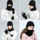 thumbnail image 5 of Juego de gorro de invierno, bufanda, guantes con pantalla táctil para hombres y mujeres, color negro, 5 of 5