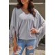 thumbnail image 1 of ABPHQTO Top de mujer con escote en pico y flecos gris, 1 of 5