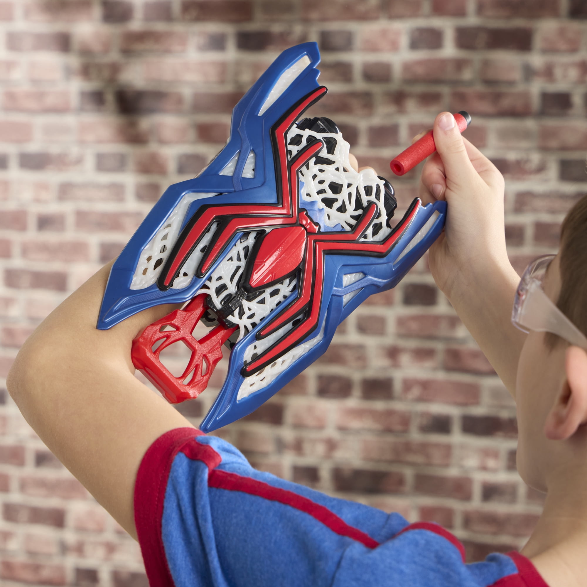 Marvel Studios Spider-Man Brand New Day Nerf Web Strike Blaster Role Play Toy