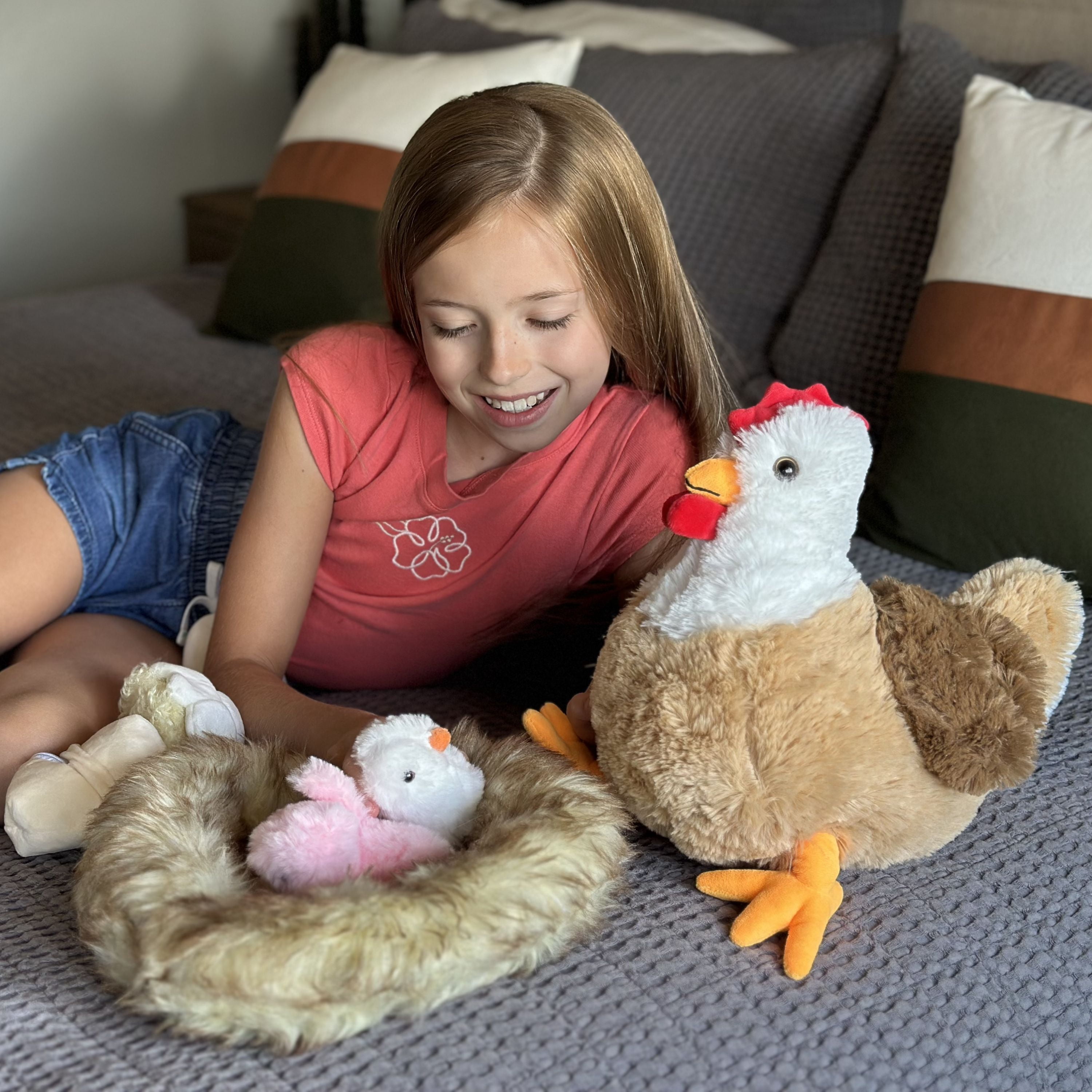 Tezituor 7Pcs Chicken Stuffed Animals 14'' Stuffed Hen with Baby Chicks, Eggs, and Nest House Plush Farm Stuffed Animals